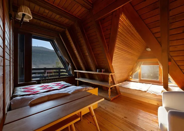 Pod Skrzycznem שצ'צ'ירק